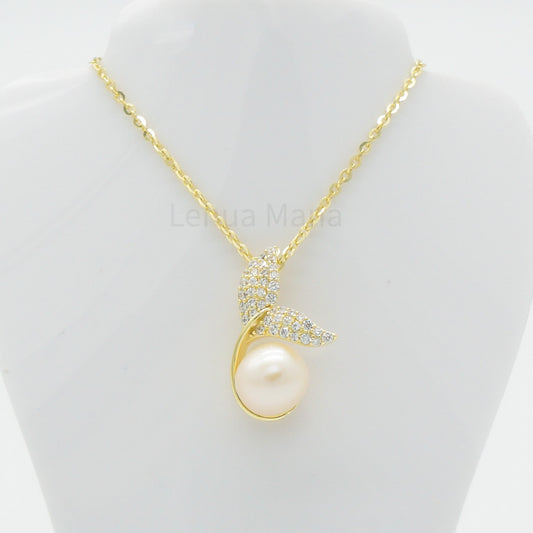 925 Silver CZ Freshwater Pearl Whale Tail Necklace, CZ Necklace, Cubic Zirconia Necklace, 925 Sterling Silver Jewelry, Freshwater Pearl Whale Tail Necklace