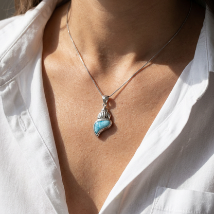 925 Sterling Silver Genuine Larimar Stone Conch Seashell Pendant Necklace