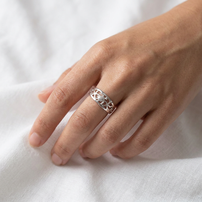 Hawaiian Sea Turtle and Starfish Band Ring - 925 Sterling Silver